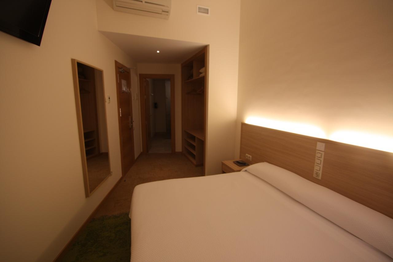 Hotel Cal Piteu Guisona Habitación foto
